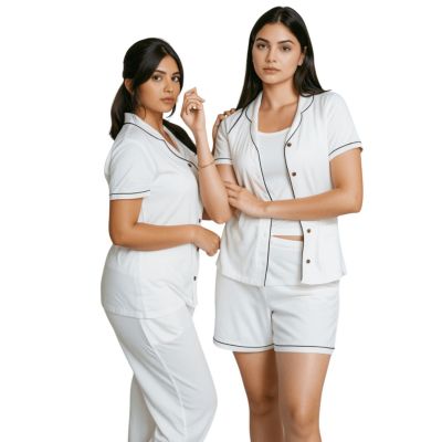 Ladies Sleepwear 4 Pc Set Off-White